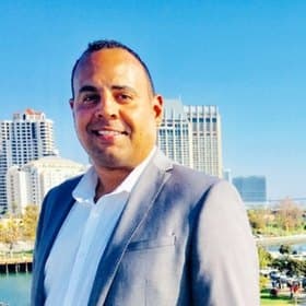 Anthony Olivarez
